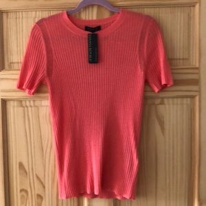 NWT Banana Republic light sweater/top. Size M.